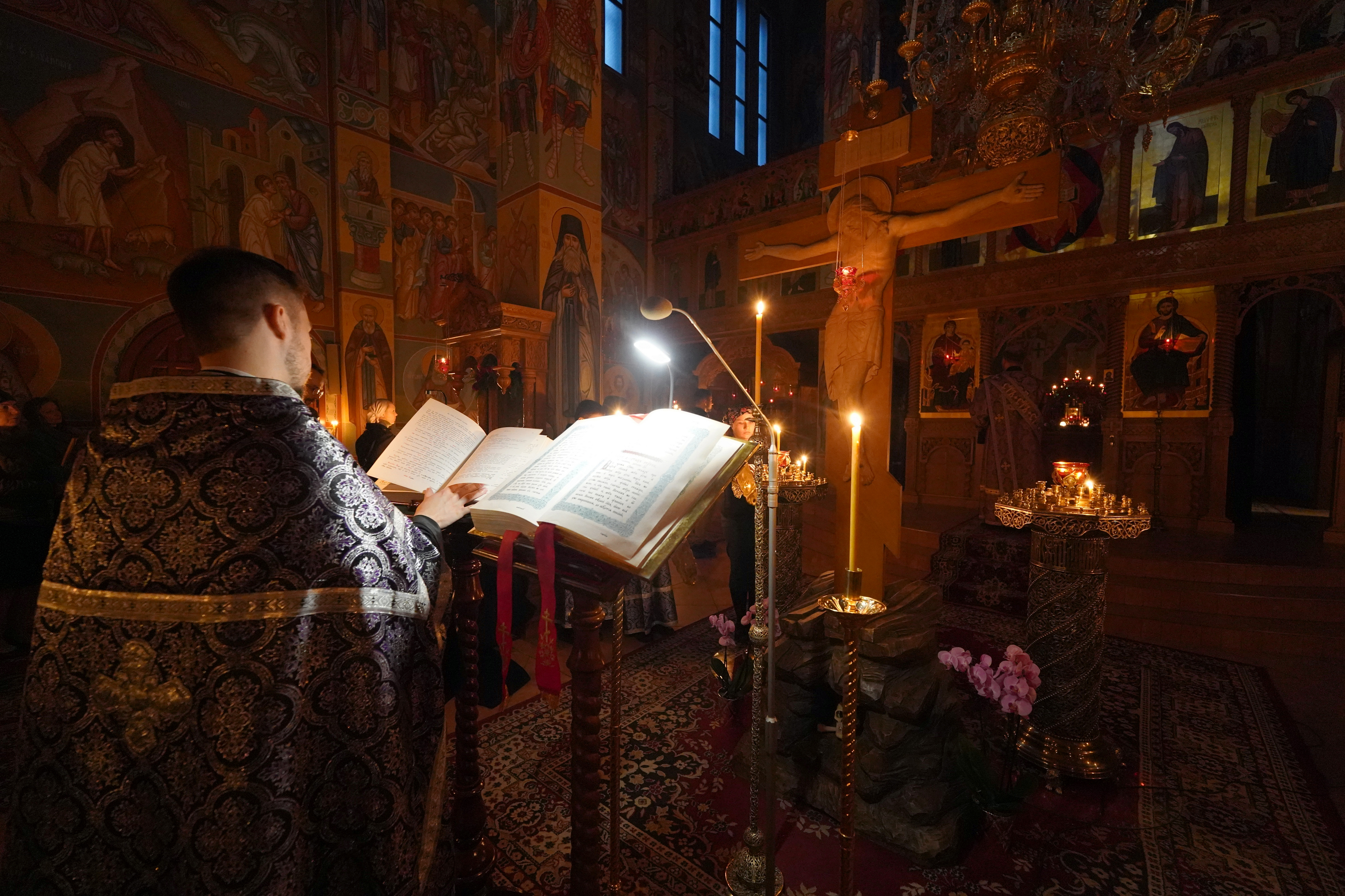 Reading of Twelve Gospels in Zwierki Convent 