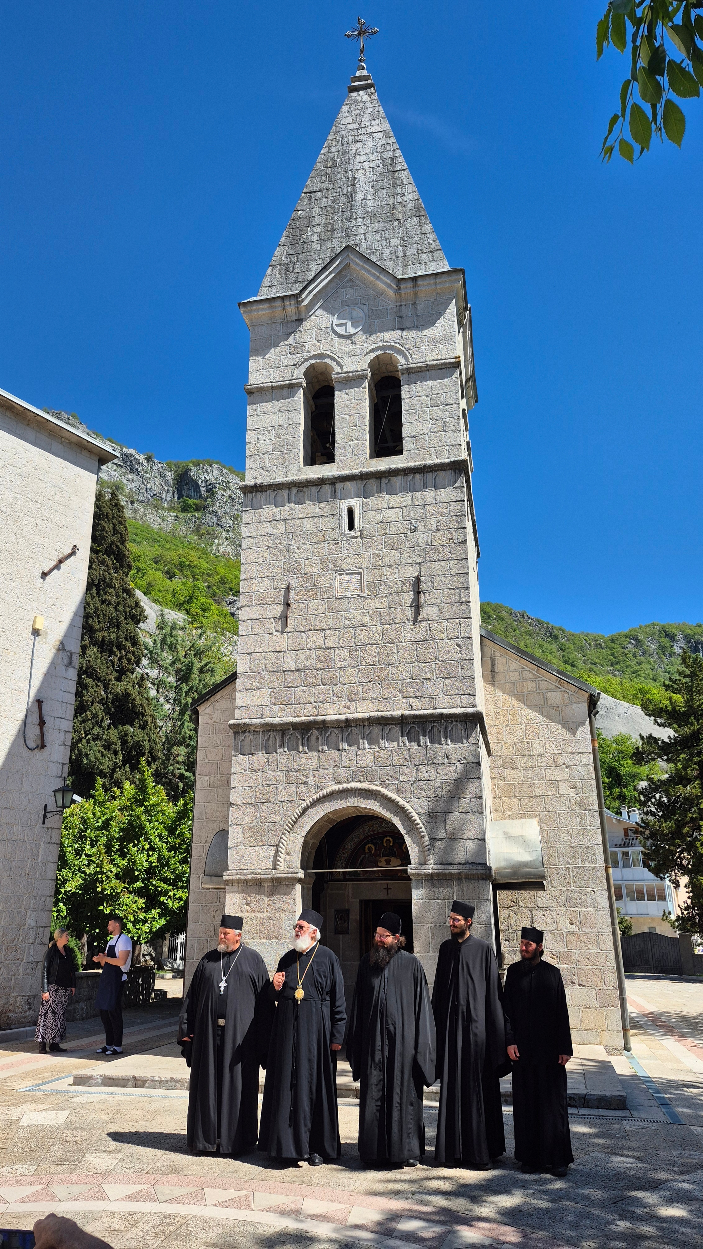 Bishop Warsonofiusz visit to Ostrog Monastery
