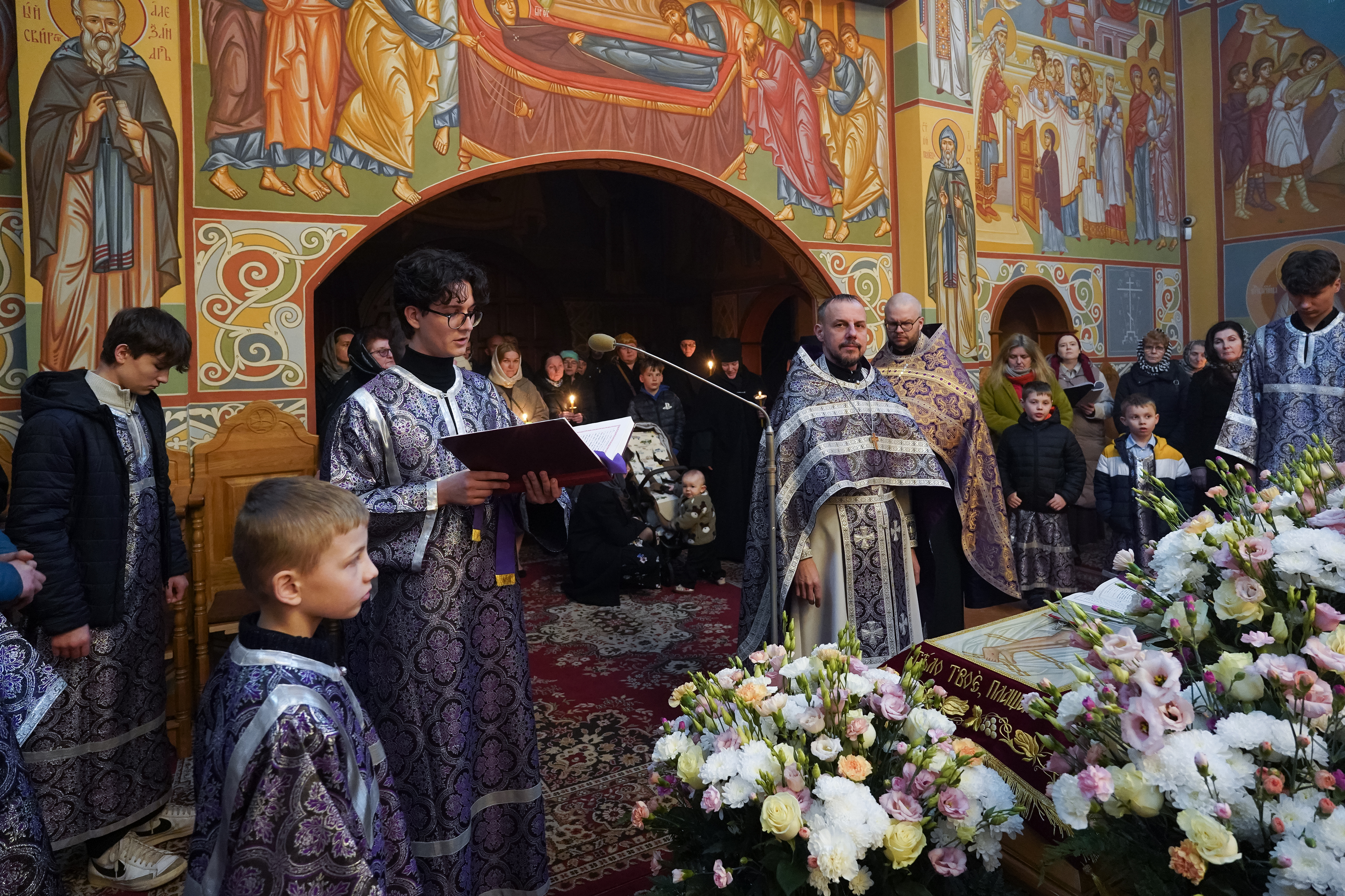 The Passion Friday service in Zwierki Convent