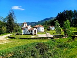 AleksaSrbin 
Манастир св.Илије,Рсовци,Стара планина 
0 
2026-06-10 10:06:53