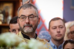 palavos 
 o. Mariusz Synak
