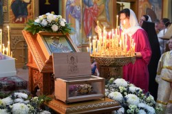 jarek11 
 St. Spirydon shoe coming to Zwierki Convent