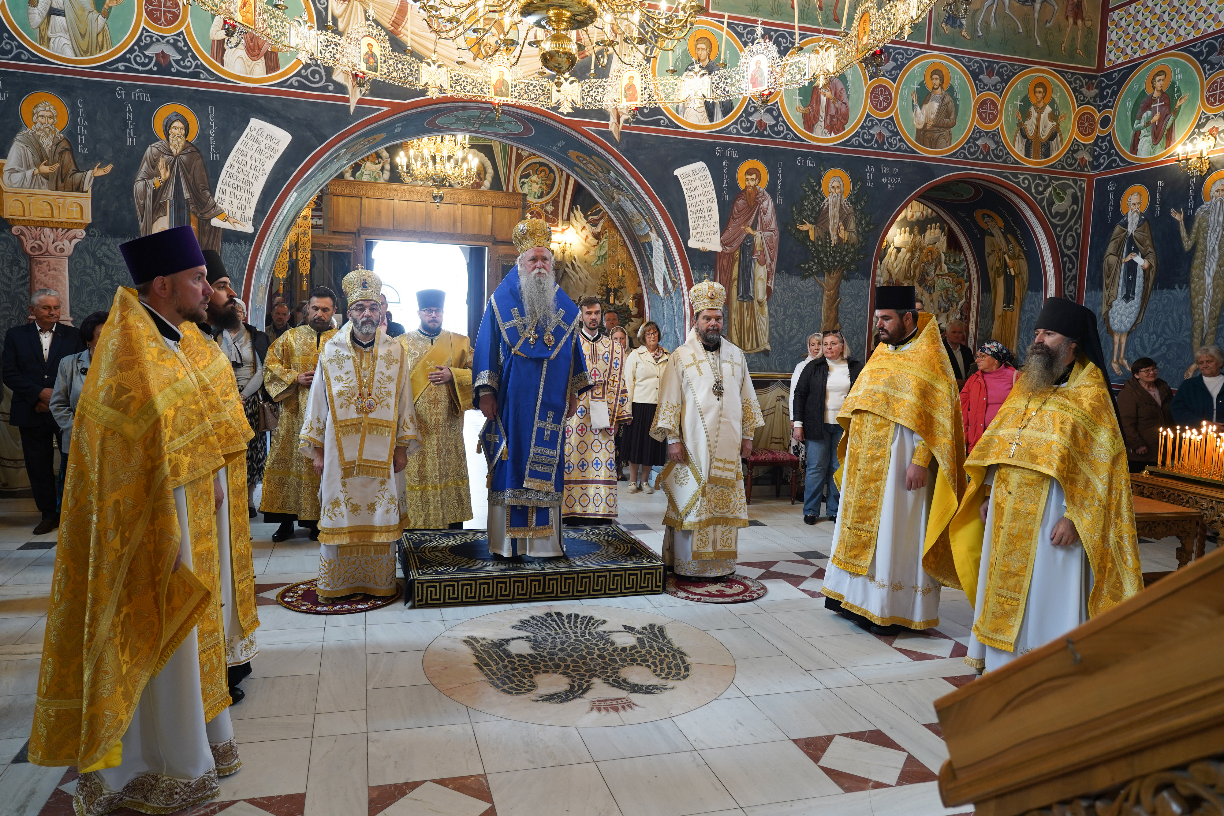 Metropolitan Joanikije of Montenegro and Littoral in Supraśl Monastery - Divine Liturgy
