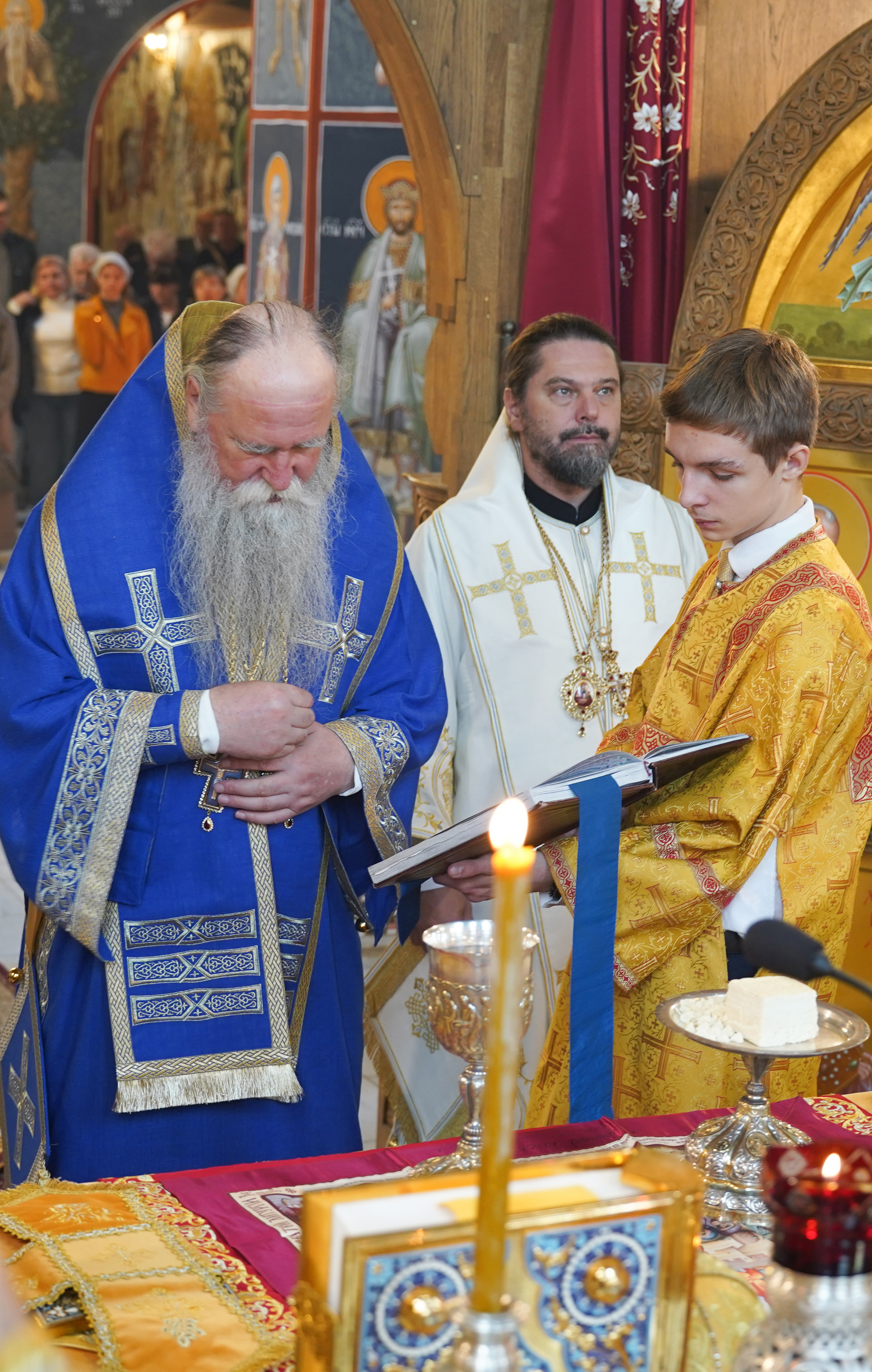 Metropolitan Joanikije of Montenegro and Littoral in Supraśl Monastery - Divine Liturgy