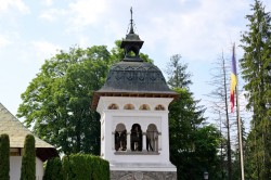 Sheep1389 
 Tower of the Sinaia monastery, 2025