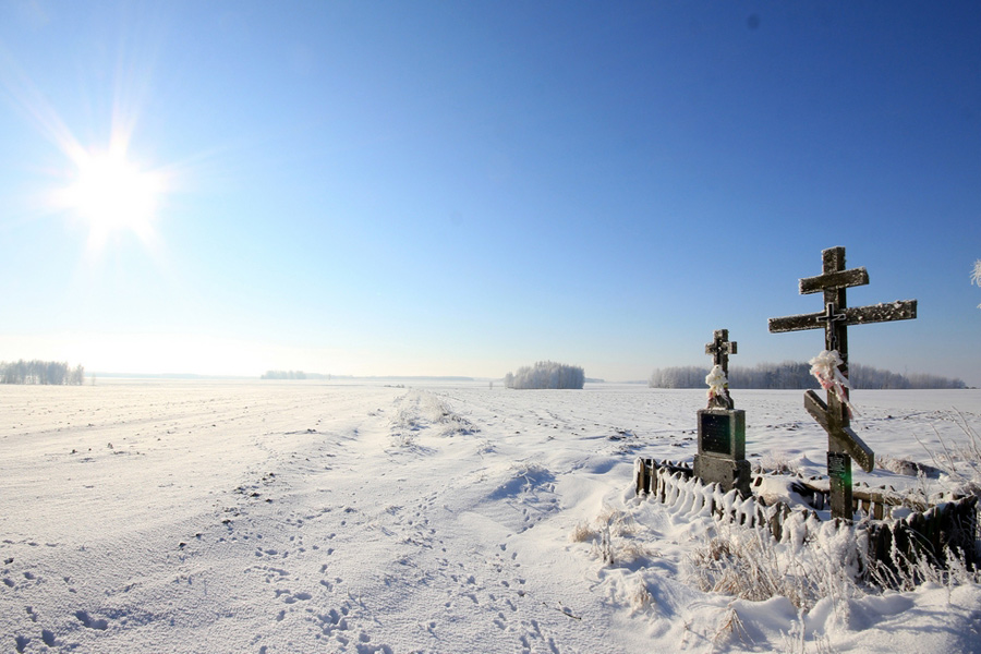 Orthodox crosses close to Morze village