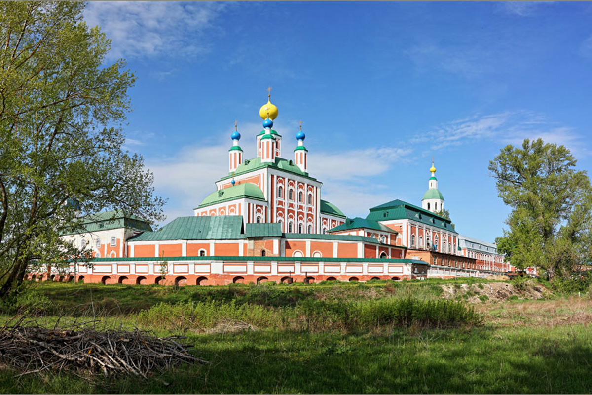 Рождество-Богородичный Санаксарский мужской монастырь  