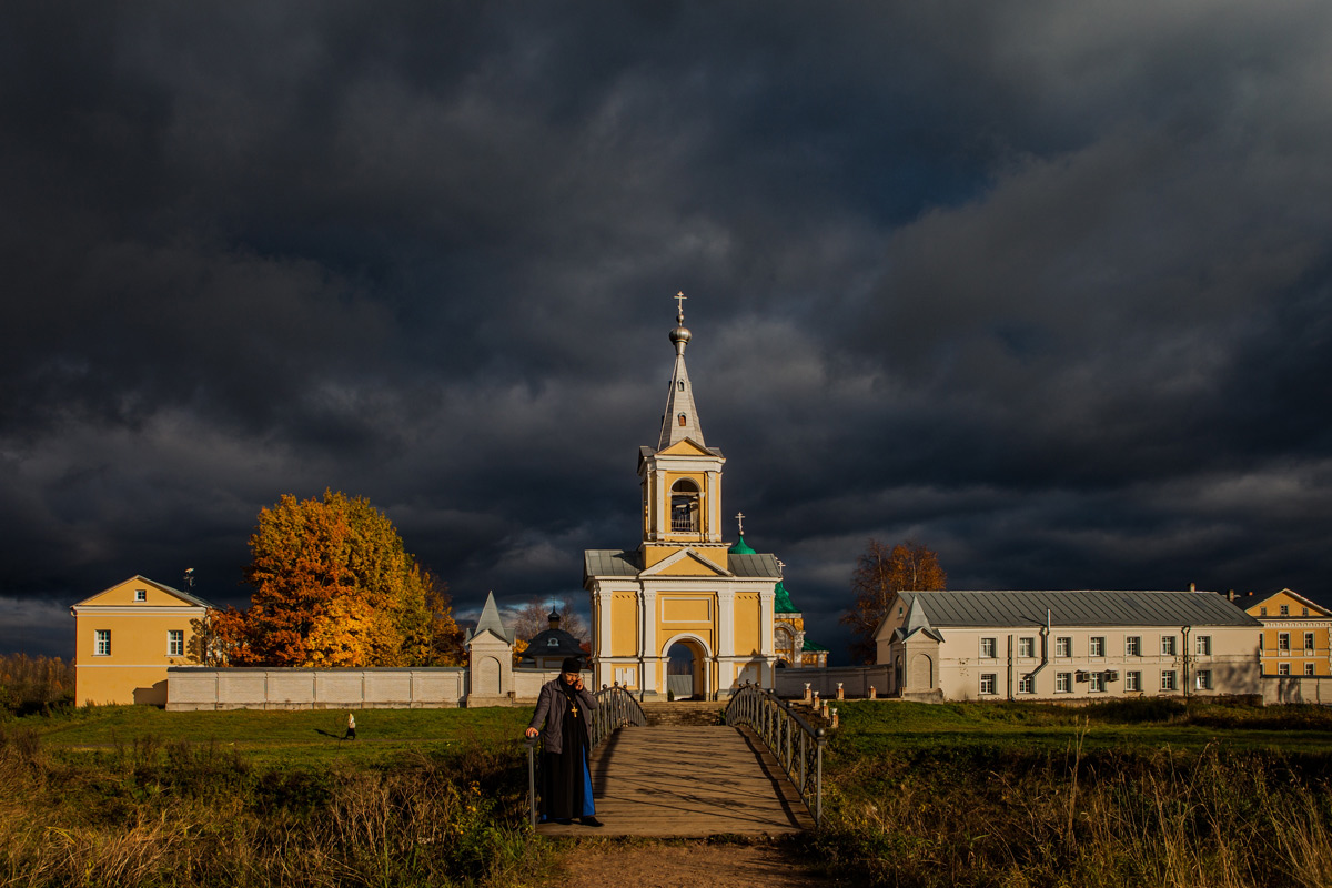 Введено-Оятский монастырь 