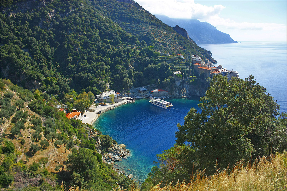 View on the Agiou Grigoriou monastery