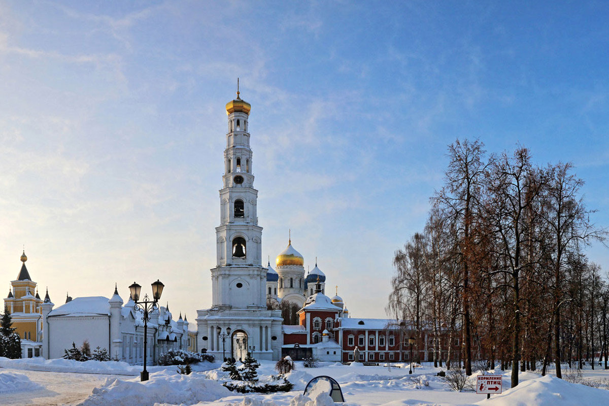 Затопленный храм на волге