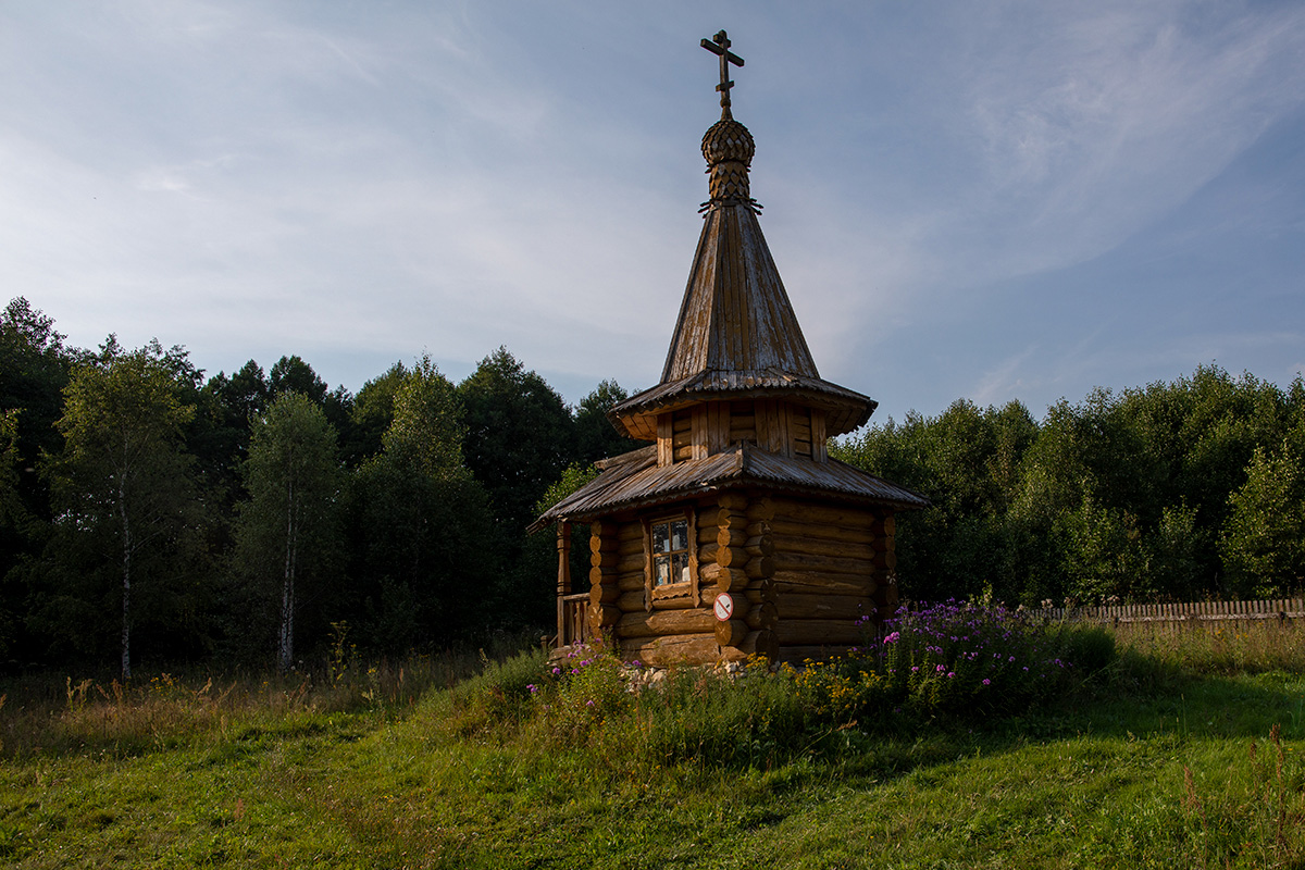 Часовня на говорящем святом ключе в Дивеево 