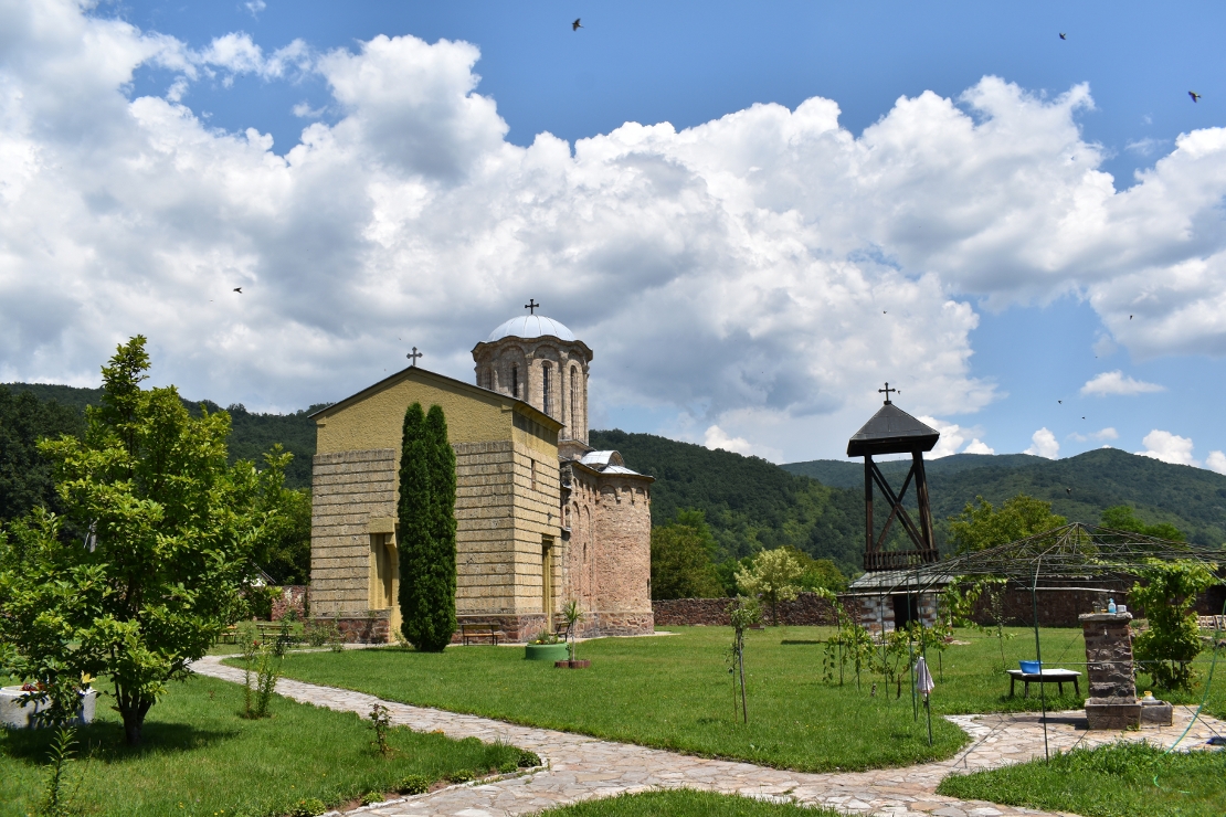 Sisojevac Monastery, clouds and swallows 
