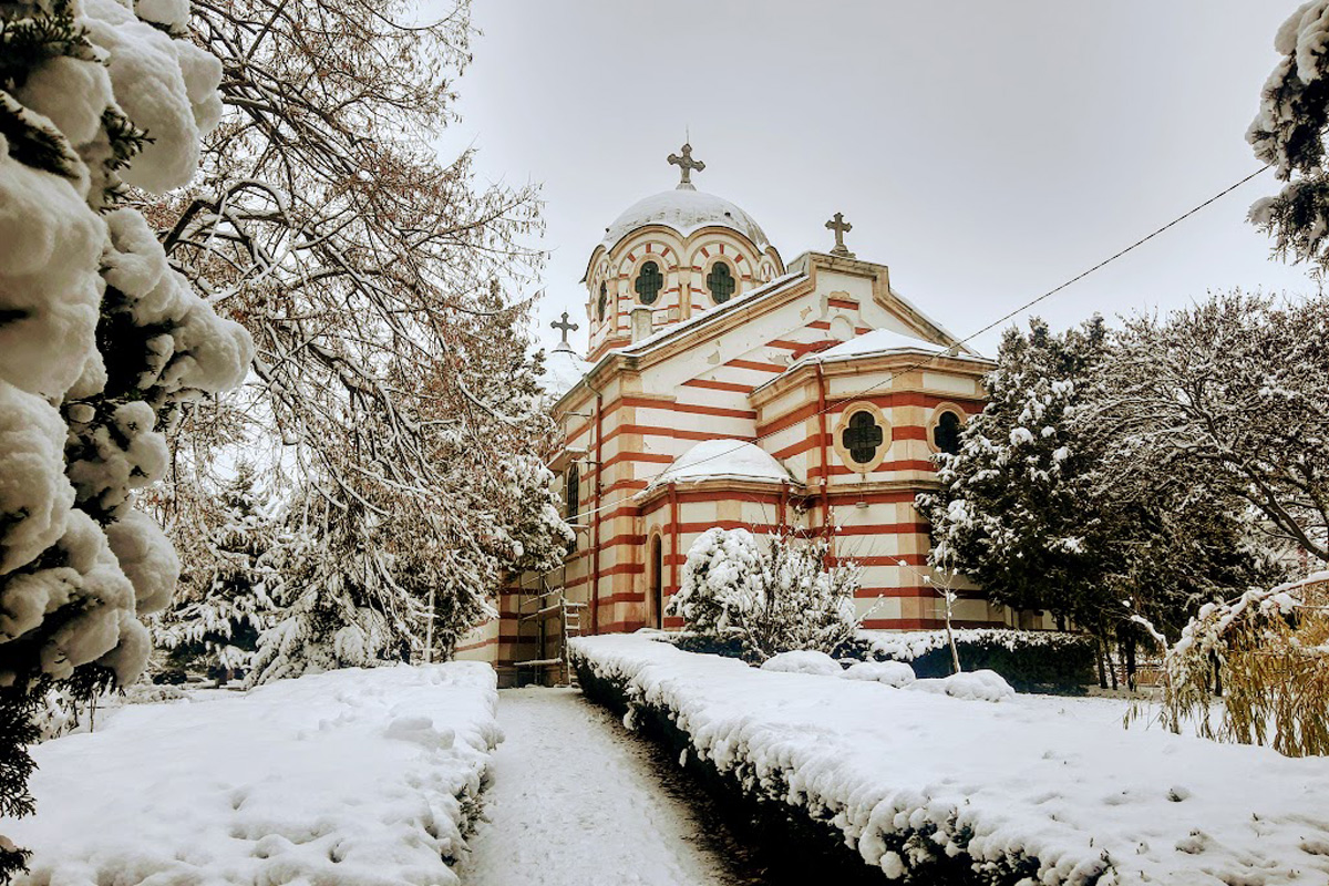 Зима в храм Св. Троица Добрич     