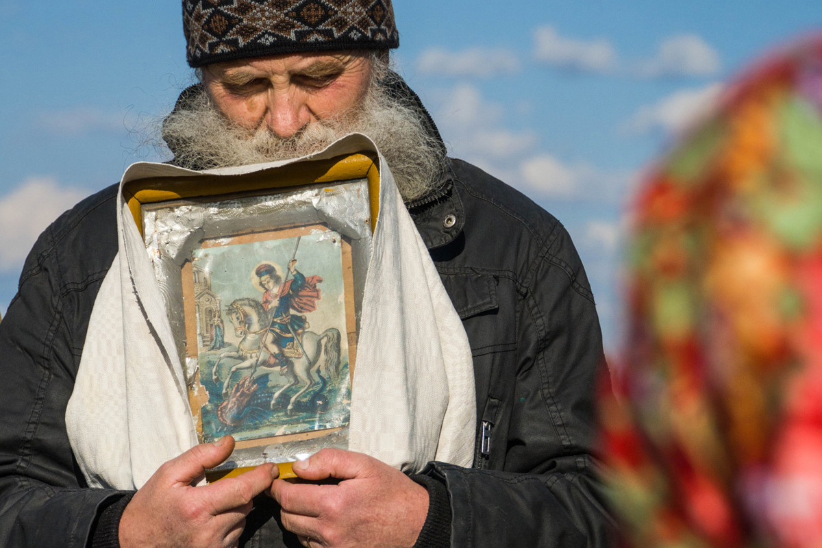 ТАМ ПО МАЁВУОЙ РОСІE 