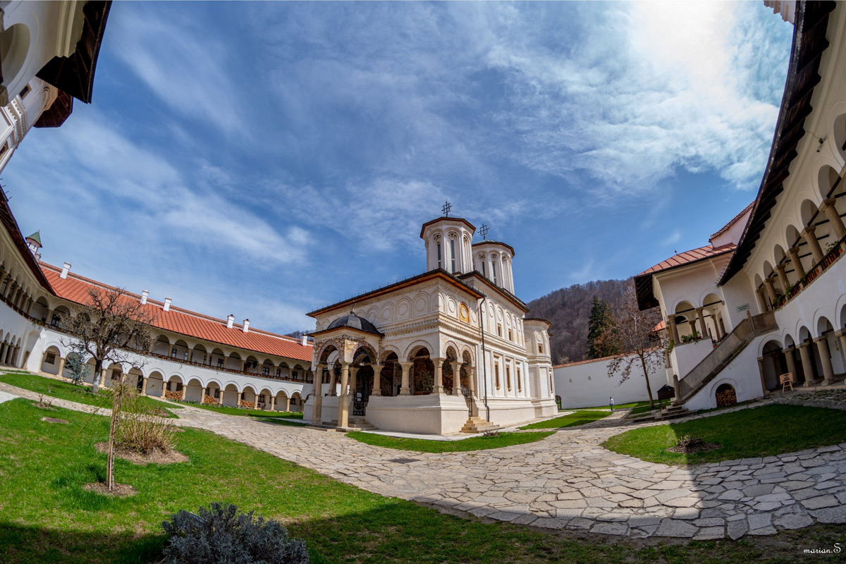 Mănăstirea Brâncoveanu de la Sâmbăta de Sus