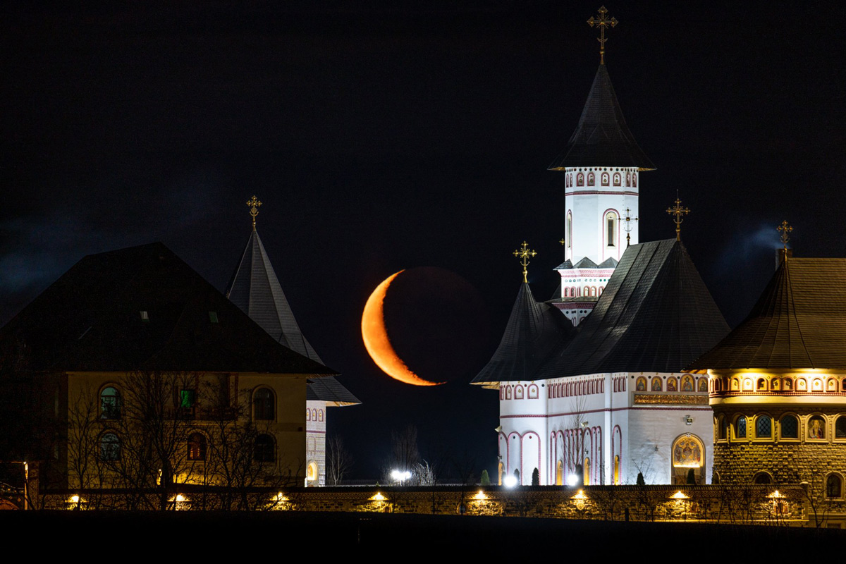 Rasarit de luna 