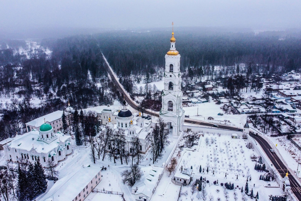  Николо-Берлюковская пустынь   