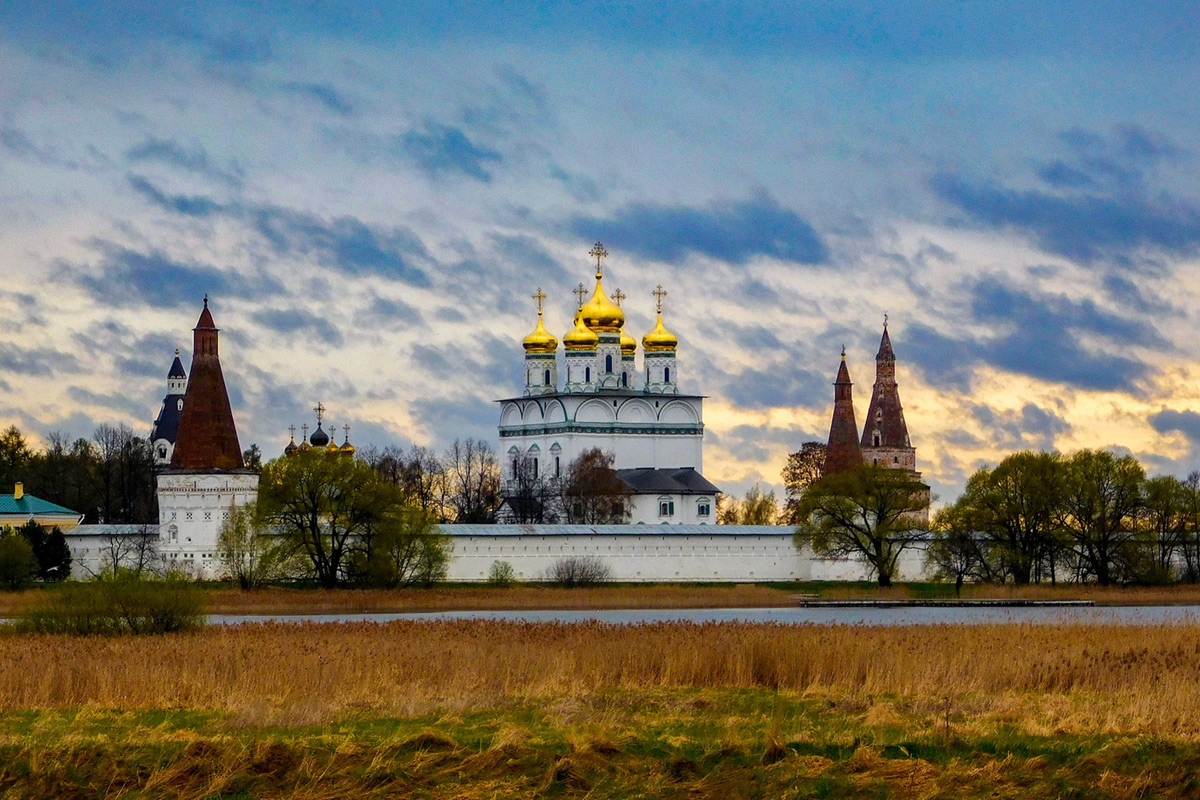 Иосифо-Волоцкий монастырь  