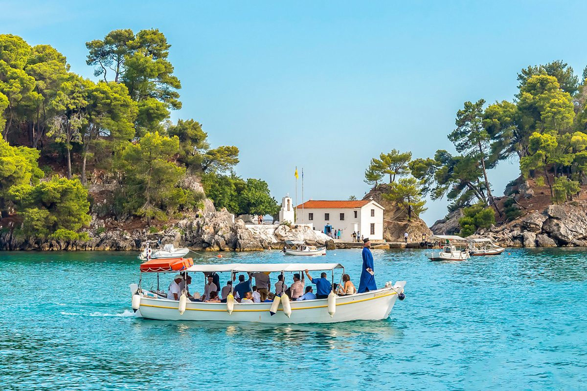 Parga Priest   