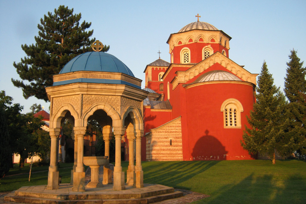   Свитање у Жичи  