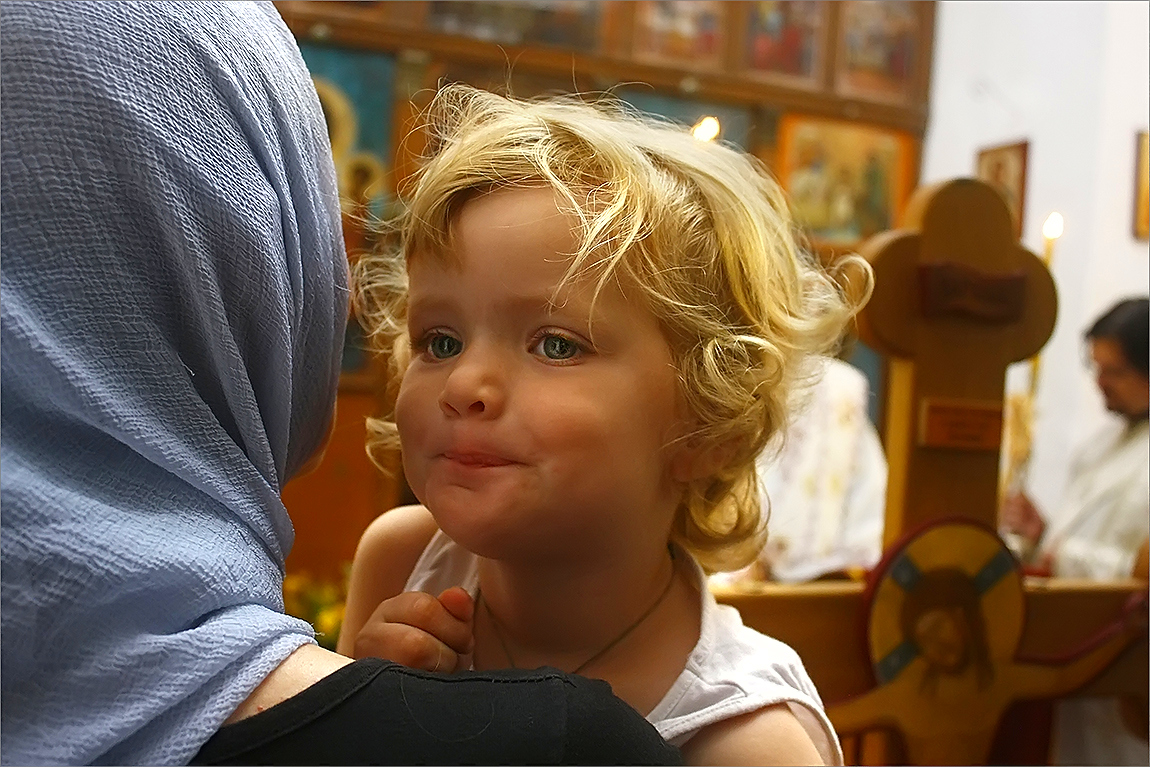 At the Liturgy - На Литургији 