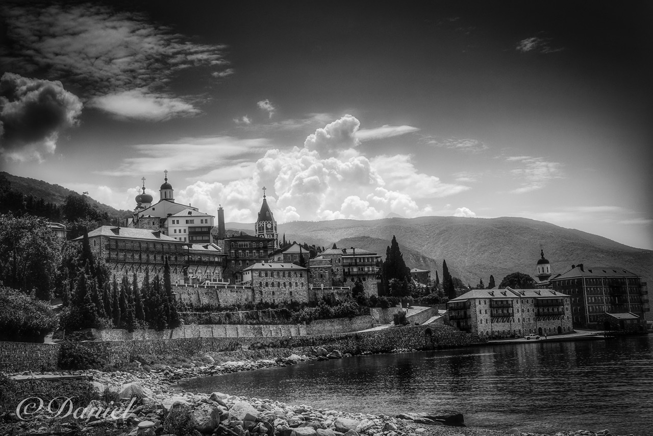  St Pantaleimon monastery     