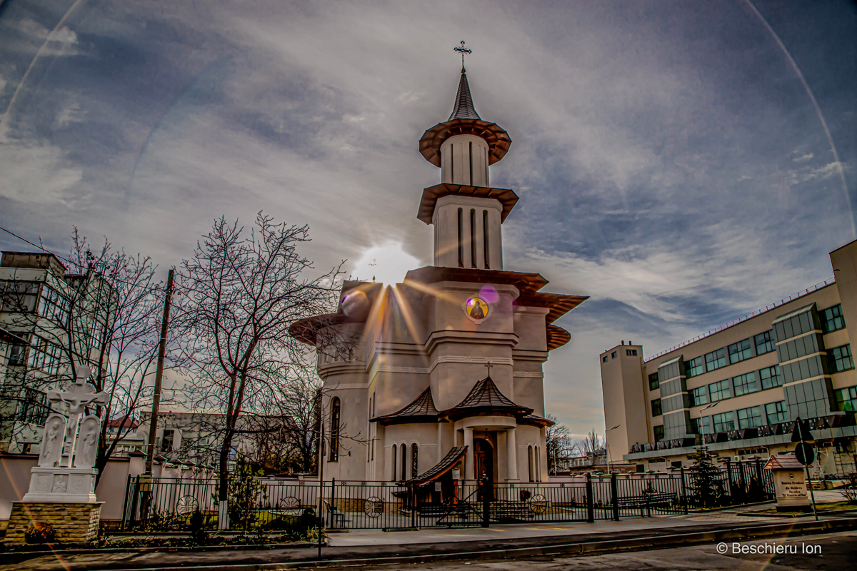 Biserica Sf. Cuv. Dimitrie cel Nou