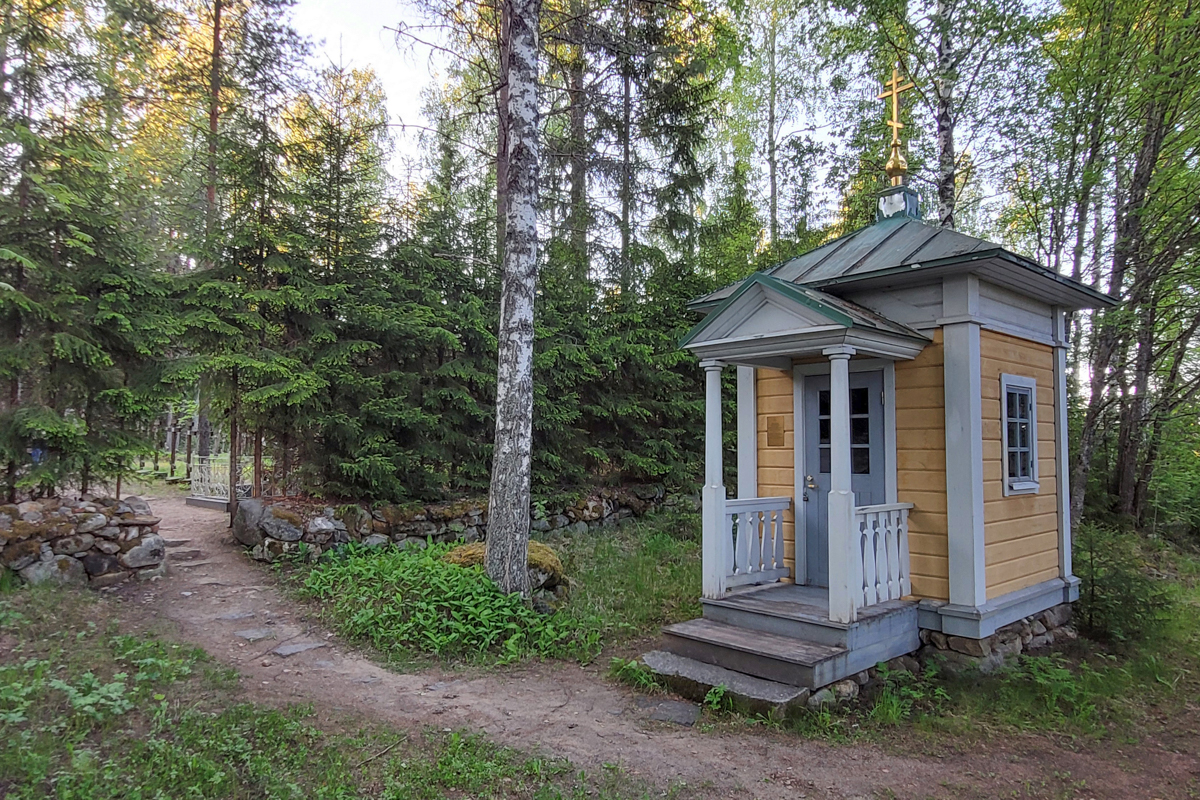 The chapel at the cementary of the New Valaamo Monastery 