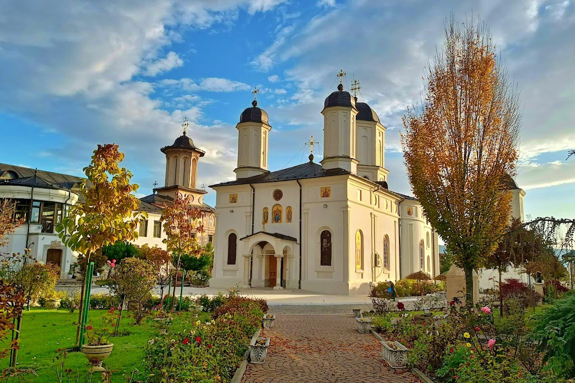 The cathedral from Ramnicu Valcea
