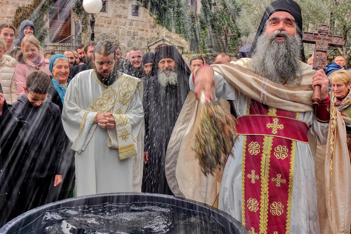  Богојављење-манастир Подмаине