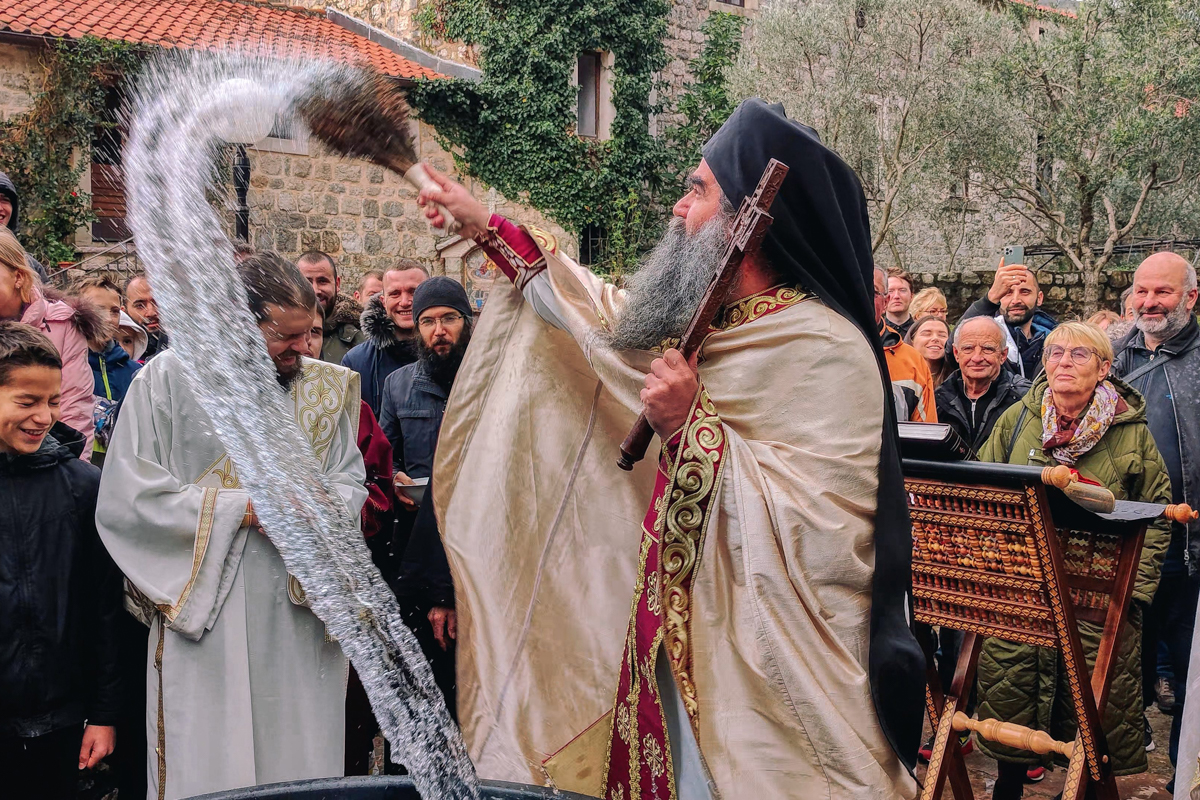  Богојављење-манастир Подмаине