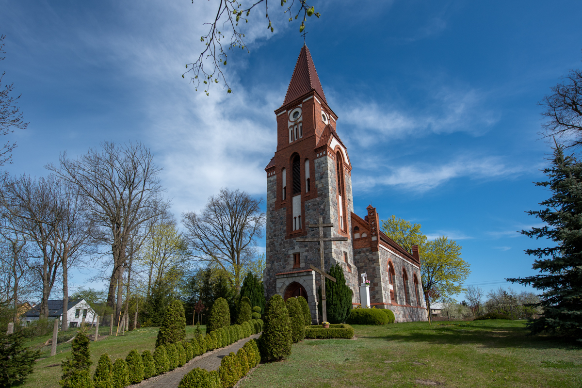 Cerkiew pw. Zaśnięcia Przenajświętszej Bogarodzicy, Ługi