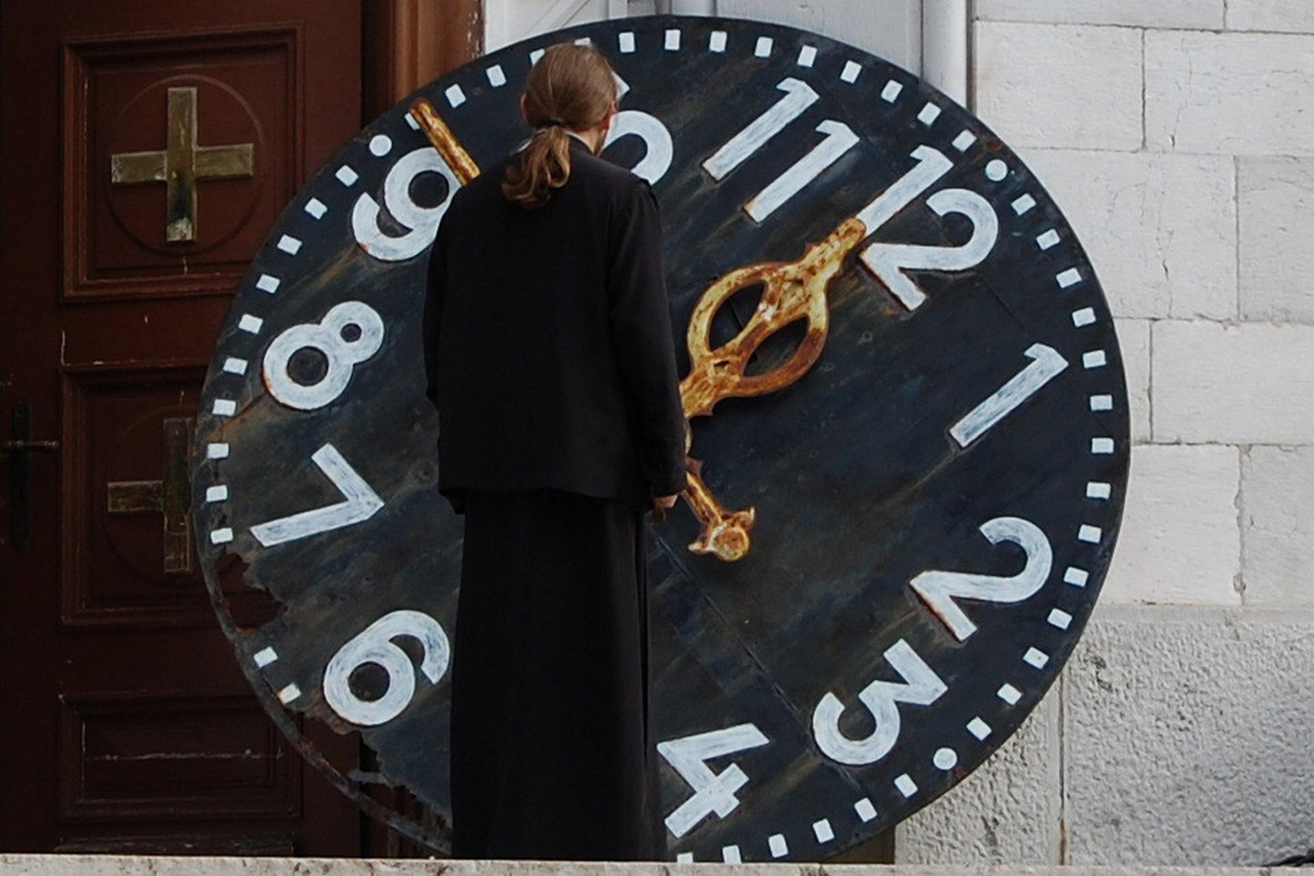 V R E M E P L O V - TIME MACHINE 