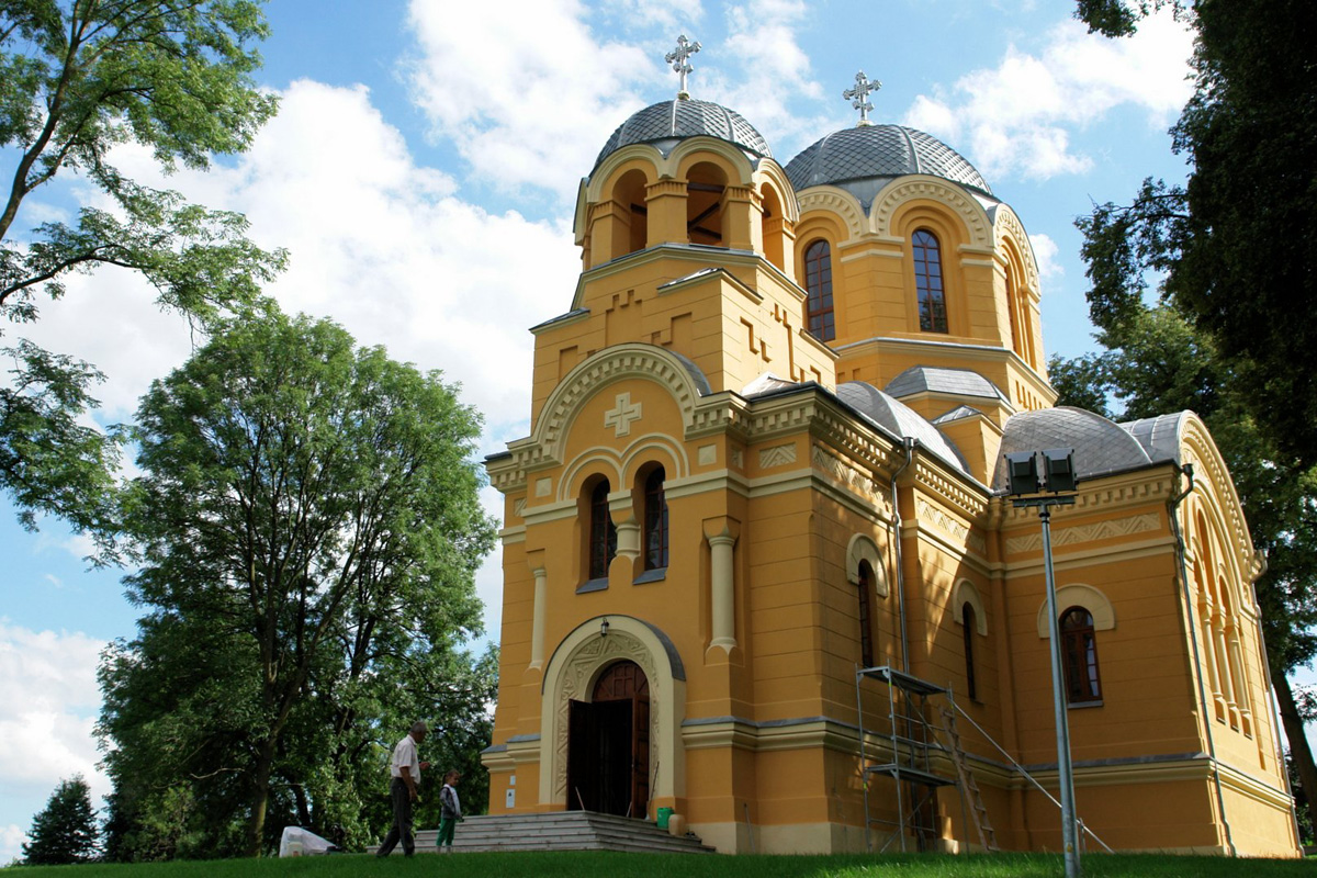 Odbudowana z ruiny cerkiew w Dołhobyczowie na Zamojszczyźnie