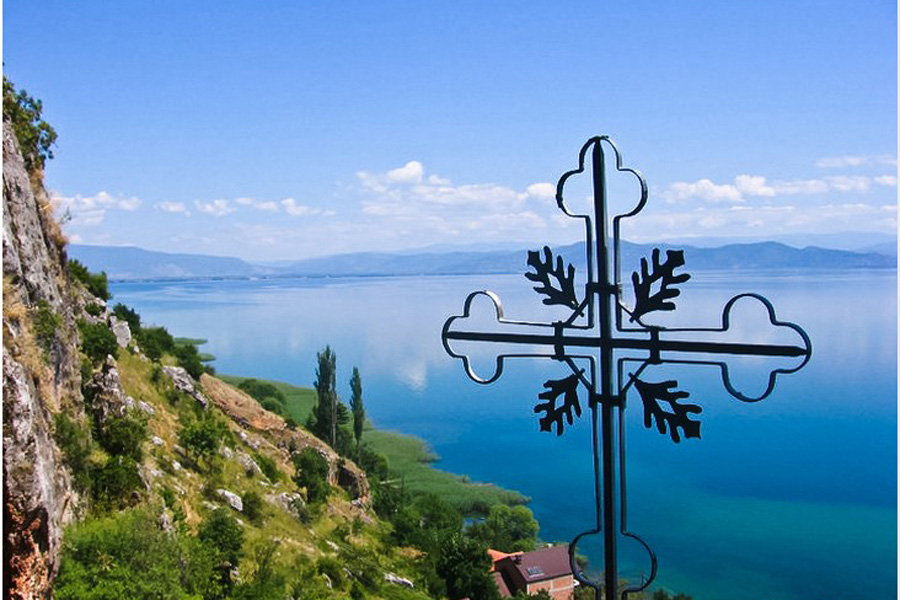 Krst na Ohridskom jezeru,Makedonija     