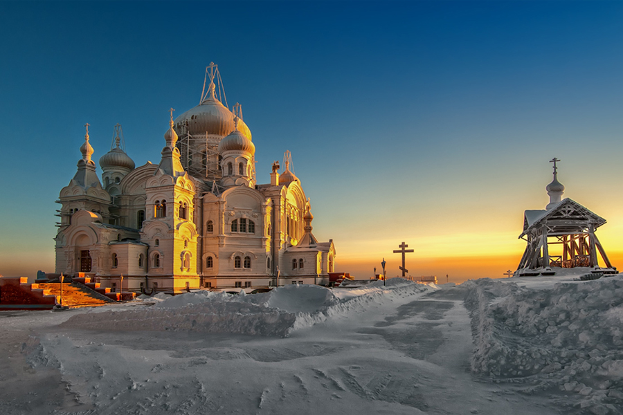 Утро Белогорского монастыря   